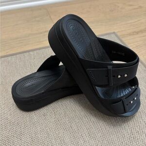 CROCS Black Platform Sandals